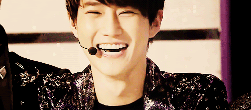 Suho eyesmile Pictures, Images and Photos