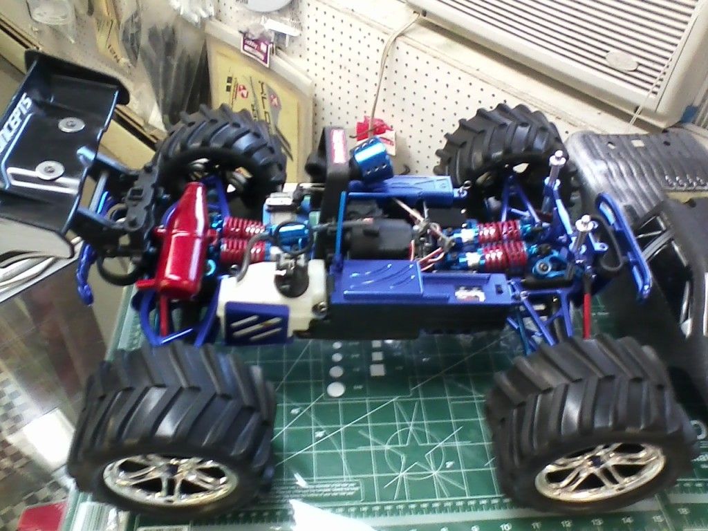 traxxas e revo nitro