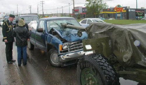 pickup-truck-military-cannon-windshield_zpsac802261.jpg