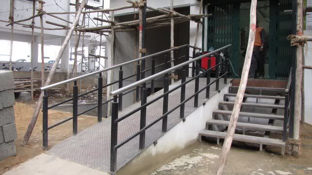 wheelchair access corpn bk 130910