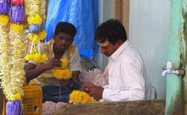 flower shop nanjangud 061010