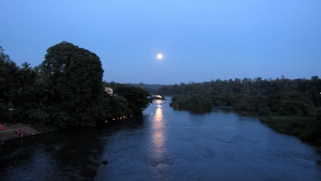 moon and reflection 211110 dandeli kali